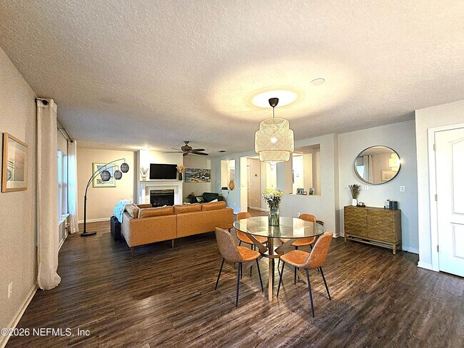 Building Photo - 963 Collinswood Dr