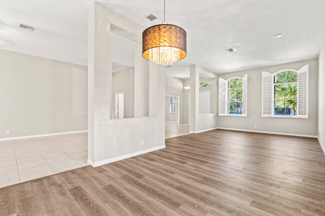 Foto del edificio - 1366 Crossbill Ct