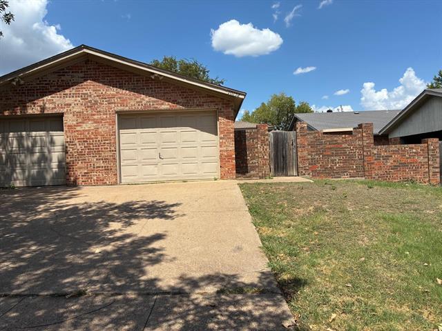 Foto principal - 10252 Maverick Dr