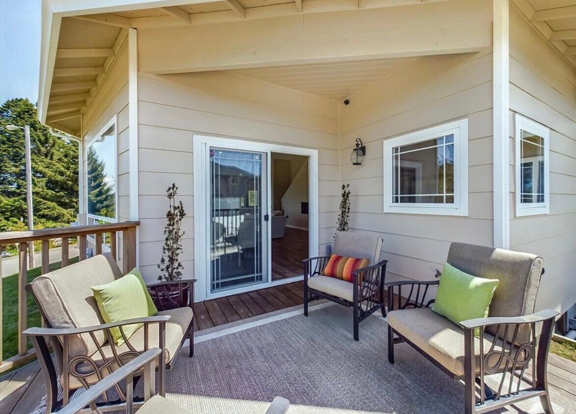 Foto del edificio - 20 Blue Spruce Dr