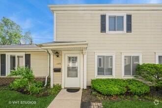 Building Photo - 1180 Cove Dr