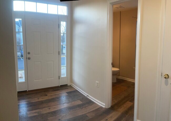 Foto del edificio - 35931 Clover Terrace