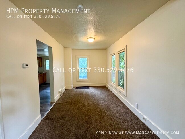 Building Photo - 2259 5th St SW