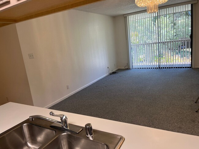 Foto del edificio - 4355 Shelter Creek Ln
