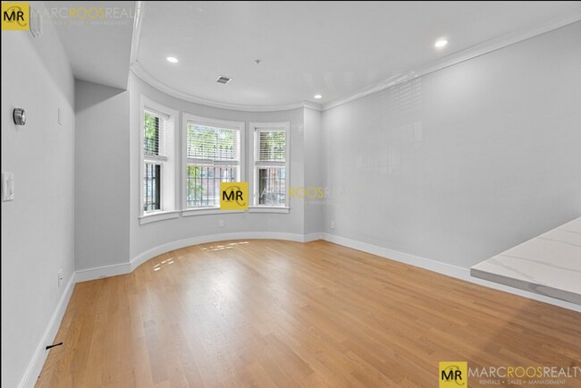 Foto del edificio - 535 Newbury St