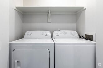 Interior Photo - AYA ABQ