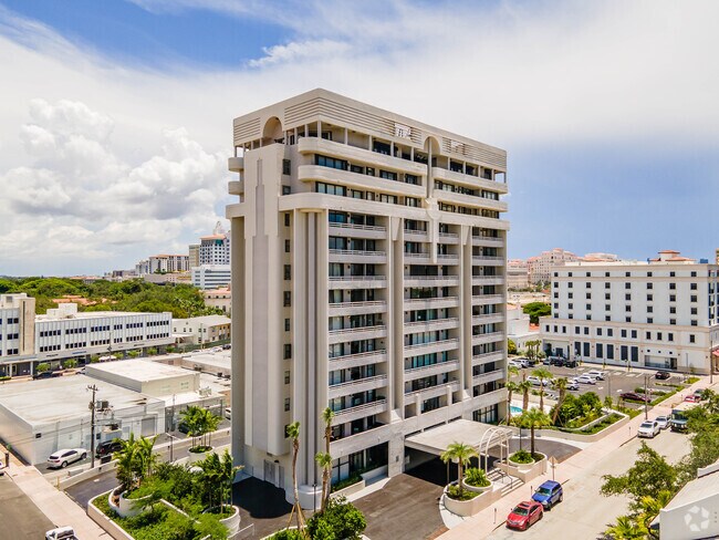 Foto del edificio - Gables Laroc