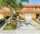Foto principal - 6181 United St