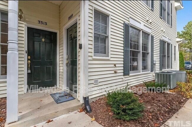 Foto del edificio - 3313 Kudrow Ln
