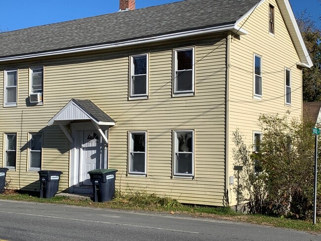 Photo - 25 Main St Apartment