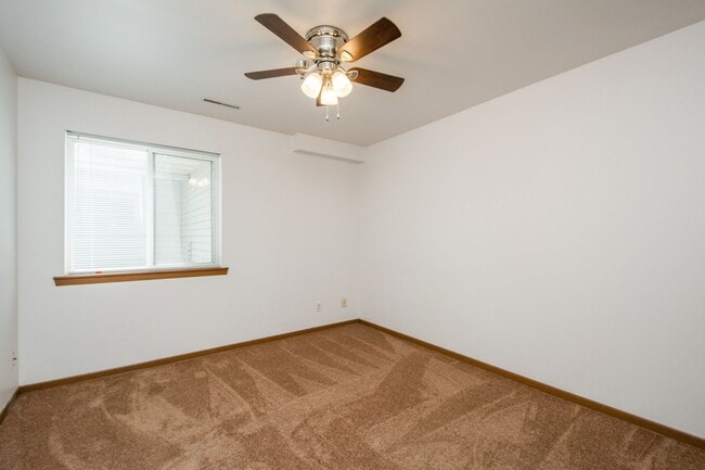 Bedroom - Timbercreek Apartments