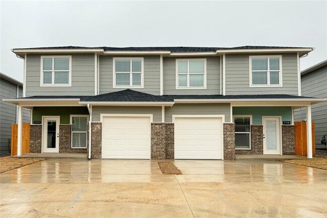 Foto del edificio - 7717 Owen Ln