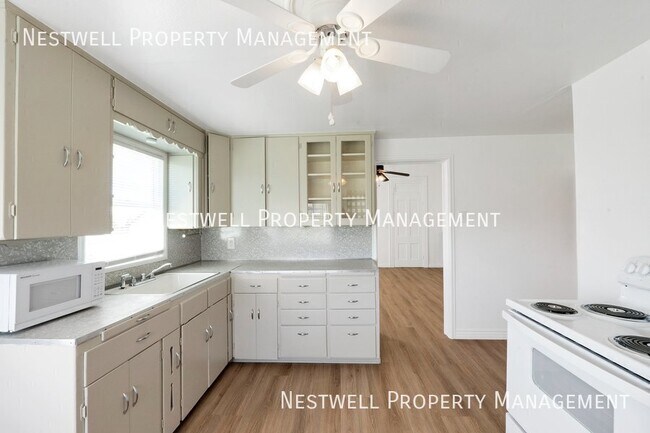 Foto del edificio - 1497 E 900 N