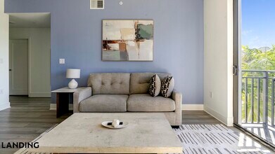 Building Photo - 2250 McGregor Blvd