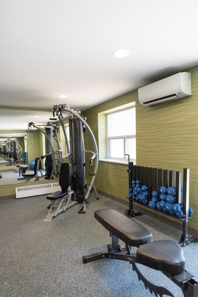 Building Photo - Inwood Manor