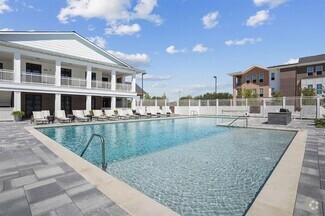 Building Photo - 4700 W Spring Creek Pkwy