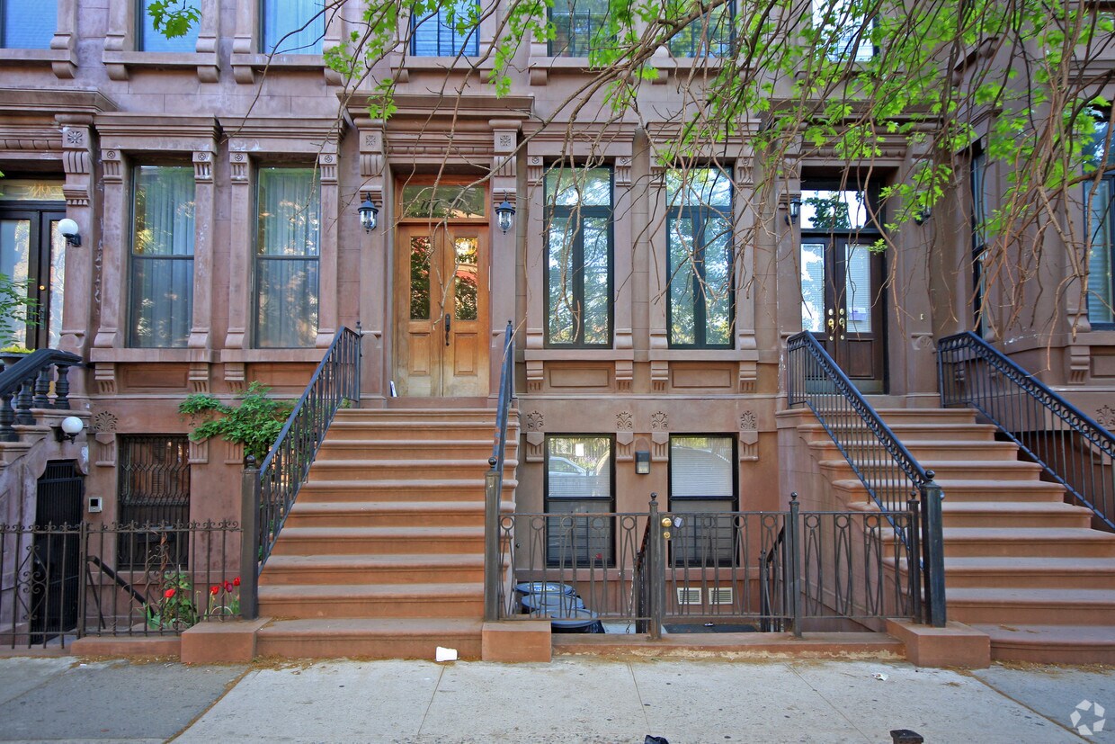Building Photo - 117 W 132nd St