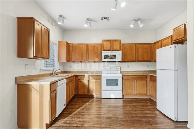 Foto del edificio - 5128 W Shumway Farm Rd