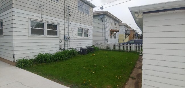 Building Photo - 4328 N 91st St