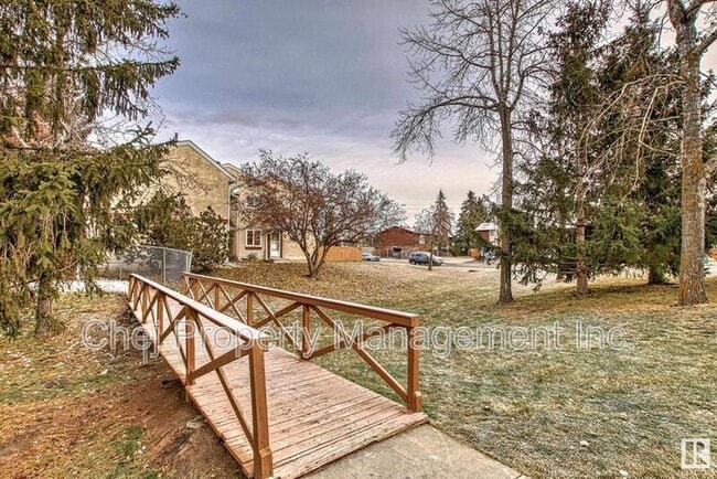 Building Photo - 4 C Callingwood Ct NW