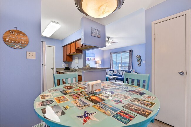 Foto del edificio - 3506 Cove View Blvd