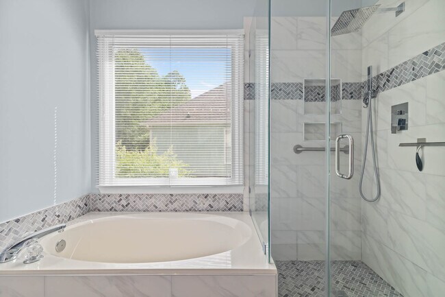 Foto del edificio - 1122 Mill Run Rd