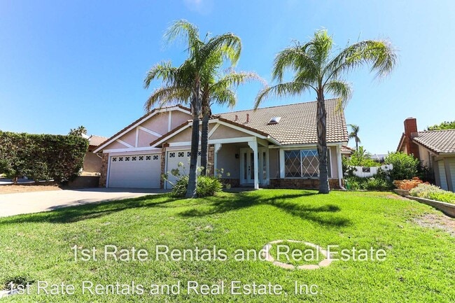 Building Photo - 4 br, 3 bath House - 24039 Royale St.