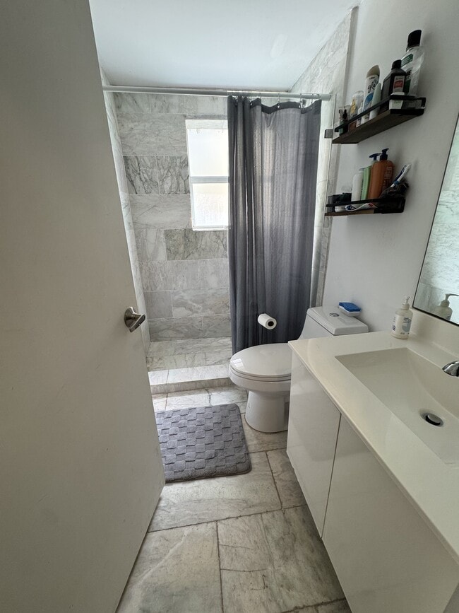 Foto del edificio - 810 7th St