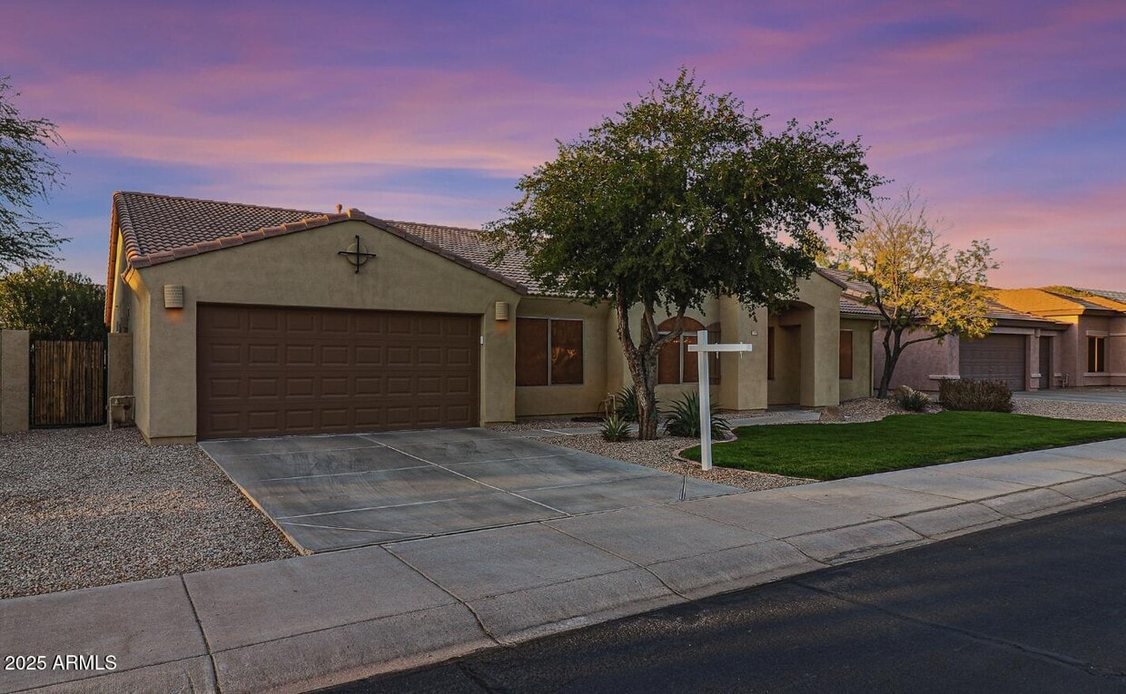 Primary Photo - 17592 W Copper Ridge Dr