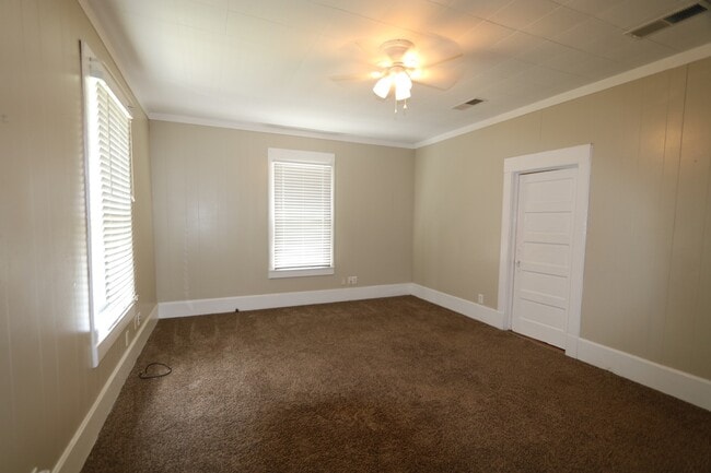 Building Photo - 333 Liberty Ave