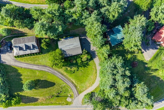 Foto del edificio - 3 Bed/2 Bath House in West Jefferson!