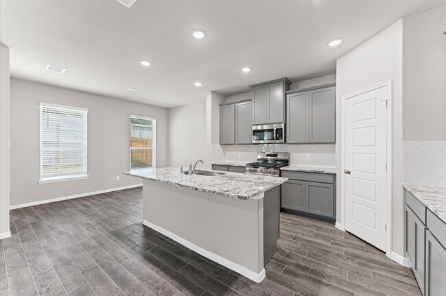 Building Photo - 22906 Ephesus Ave