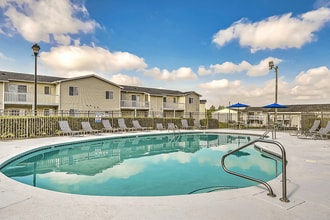 Building Photo - Patriot Point Apartment Homes