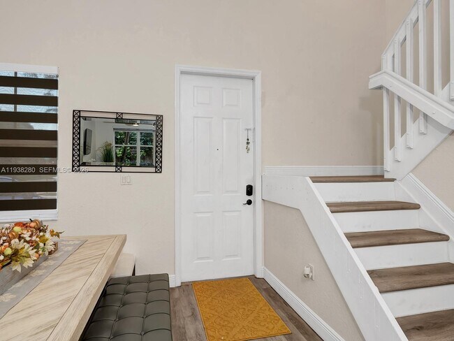 Foto del edificio - 13564 NW 7th St