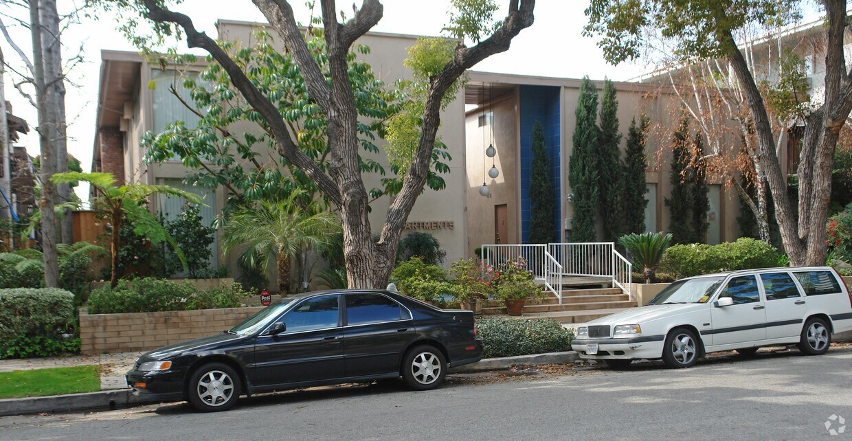 Building Photo - 617 Prospect Ave