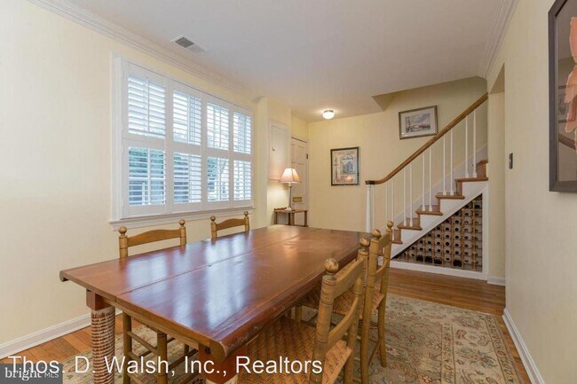 Building Photo - 2 br, 1.5 bath House - 2816 Olive St NW