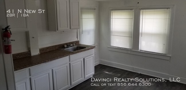 Building Photo - 41-43 N New St