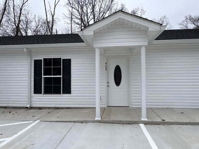 Foto del edificio - Brand New Garden Style Apartment in Tullahoma!