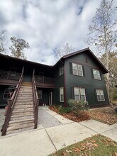 Building Photo - 5565 Colonial Chatsworth Cir