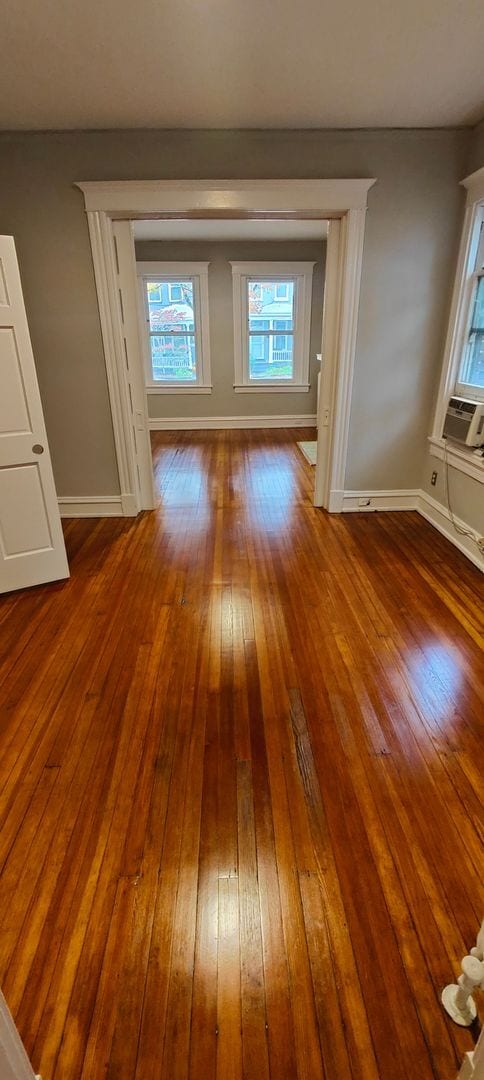 Building Photo - FLOY1614