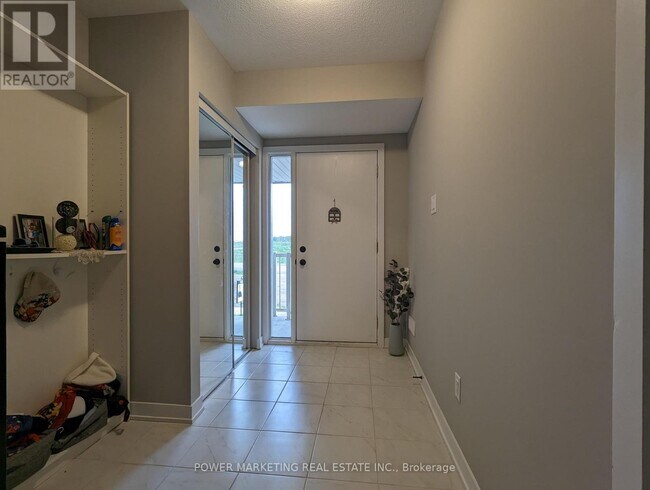 Building Photo - 30 Limnos Ln