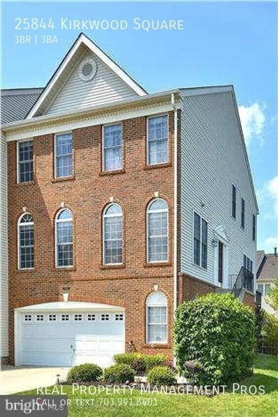 Qualify for a zero deposit option/End unit... Townhouse for Rent in