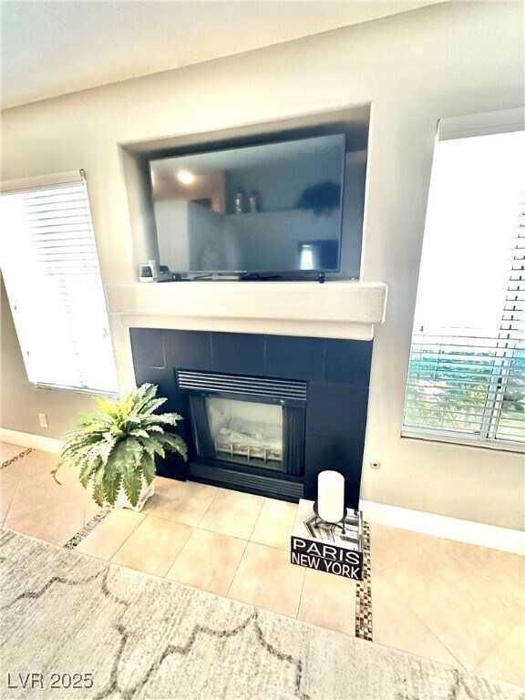 Foto del edificio - 3329 N Hidden Ridge St