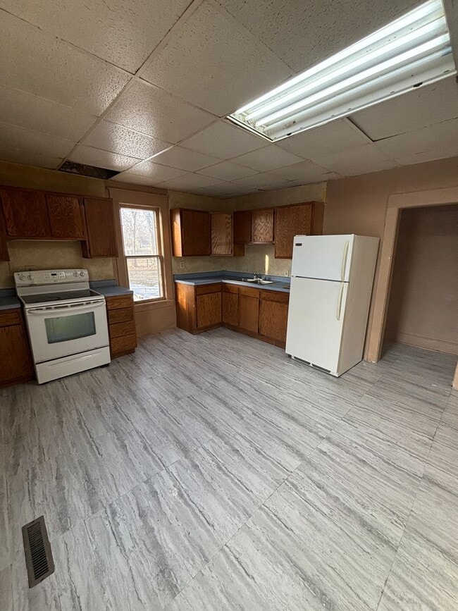 Foto del edificio - 2 Bedroom duplex for rent in Waterloo