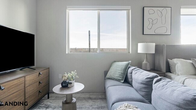 Building Photo - 2020 Red Dr