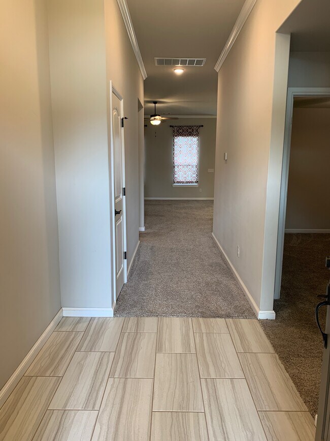 Foto del edificio - 18208 Autumn Grove Dr