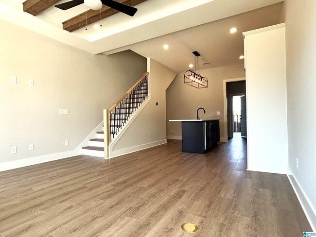 Building Photo - 1122 Windsor Sq