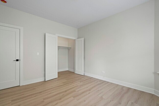 Foto del edificio - 432 S Maple Ave