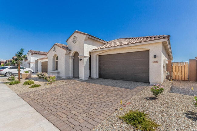 Building Photo - 14807 W Soft Wind Dr