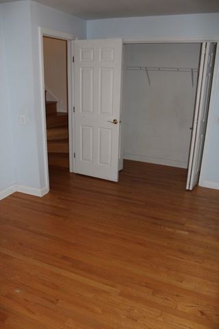 Foto del edificio - 1040 N Orleans St